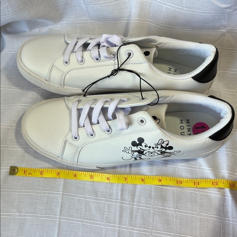 Disney Mickey and Minnie White Sneakers NWOT Women's Size 11 - Picture 14 of 14